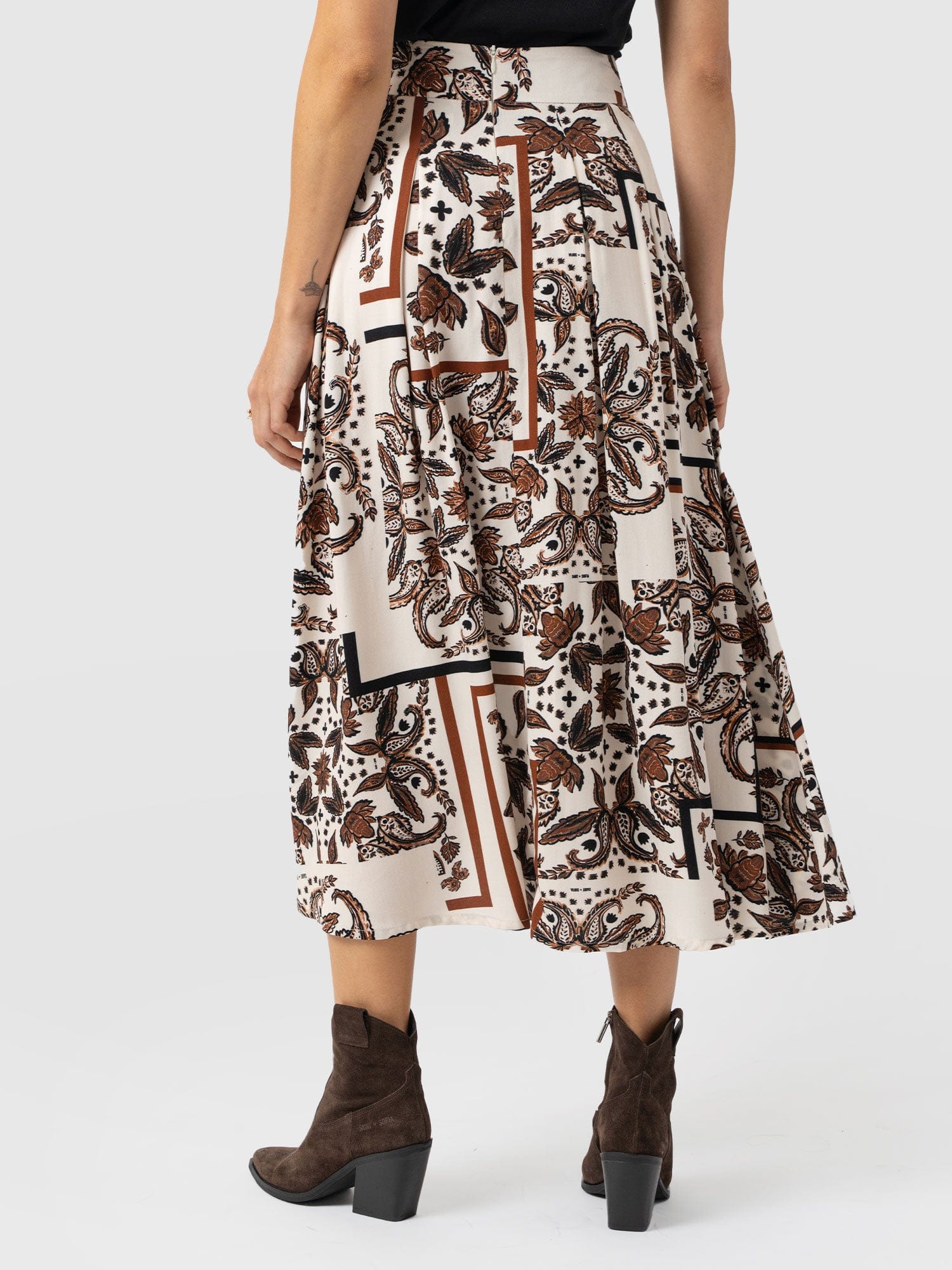 Eliza Pleated Skirt - Cream Paisley